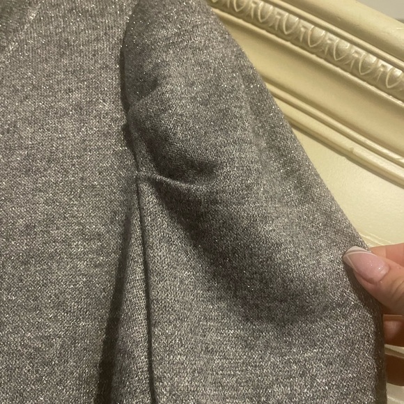 Les Serein Metallic Silver and Gray Puff Sleeve Sweater Size M - Picture 3 of 6